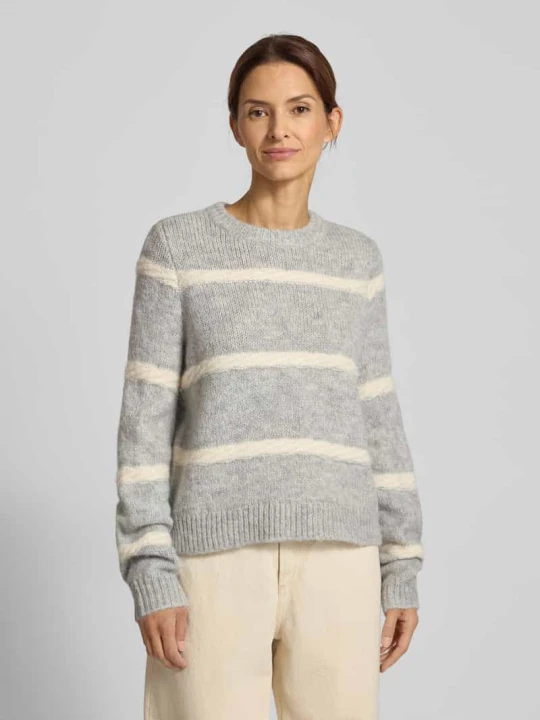 Zdjęcie produktu Sweter z dzianiny o kroju regular fit z dodatkiem wełny model ‘ZADA’ Vero Moda Jasnoszary