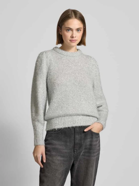 Zdjęcie produktu Sweter z dzianiny o kroju regular fit z efektowną przędzą model ‘ANNI’ Only Złamany biały