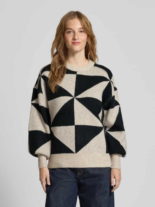 Zdjęcie produktu Sweter z dzianiny o kroju regular fit z obszernym krojem rękawa model ‘GEORGINA’ Only Écru