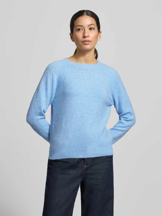 Zdjęcie produktu Sweter z dzianiny o kroju regular fit z dekoltem okrągłym model „DOFFY” Vero Moda Niebieski melanż
