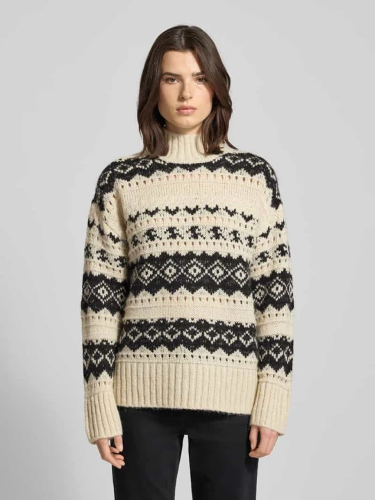 Zdjęcie produktu Sweter z dzianiny o kroju regular fit z półgolfem model ‘AMPLE’ Vero Moda Złamany biały