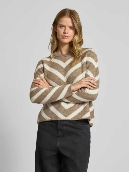 Zdjęcie produktu Sweter z dzianiny o kroju regular fit ze wzorem w paski model ‘ELIZA’ Only Piaskowy melanż