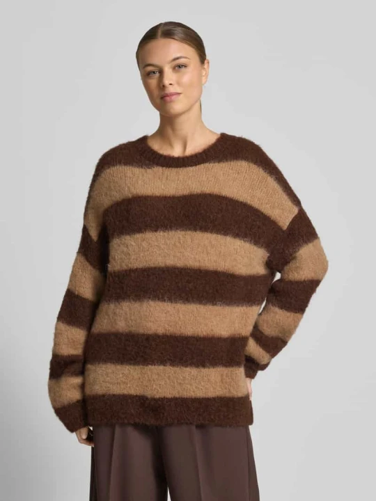 Zdjęcie produktu Sweter z dzianiny o kroju relaxed fit z domieszką wełny i moheru Smith & Soul Ciemnobrązowy