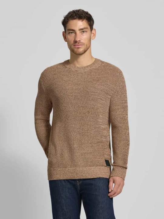 Zdjęcie produktu Sweter z dzianiny o kroju relaxed fit z mieszanki bawełny Tom Tailor Piaskowy