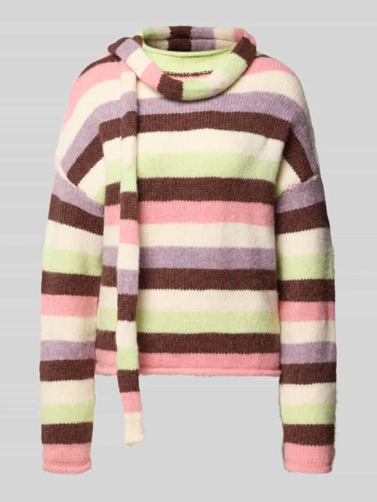 Zdjęcie produktu Sweter z dzianiny o kroju relaxed fit z przyszytym szalem Daisy Street Czekoladowy