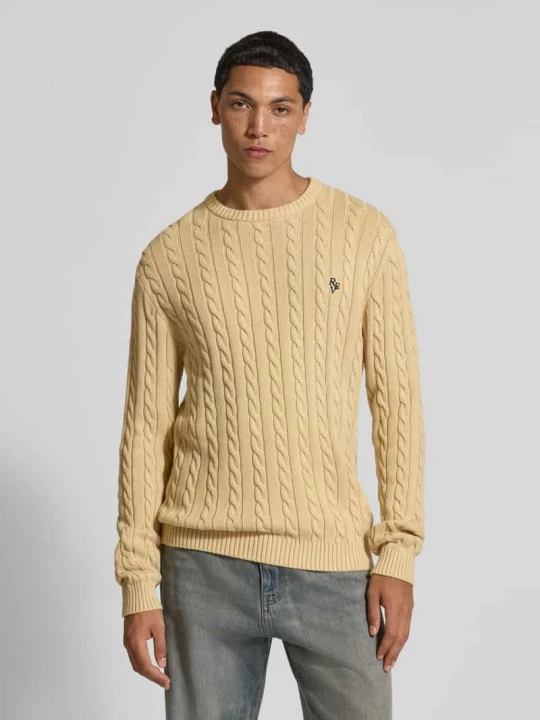Zdjęcie produktu Sweter z dzianiny o kroju slim fit ze ściegiem warkoczowym REVIEW Beżowy