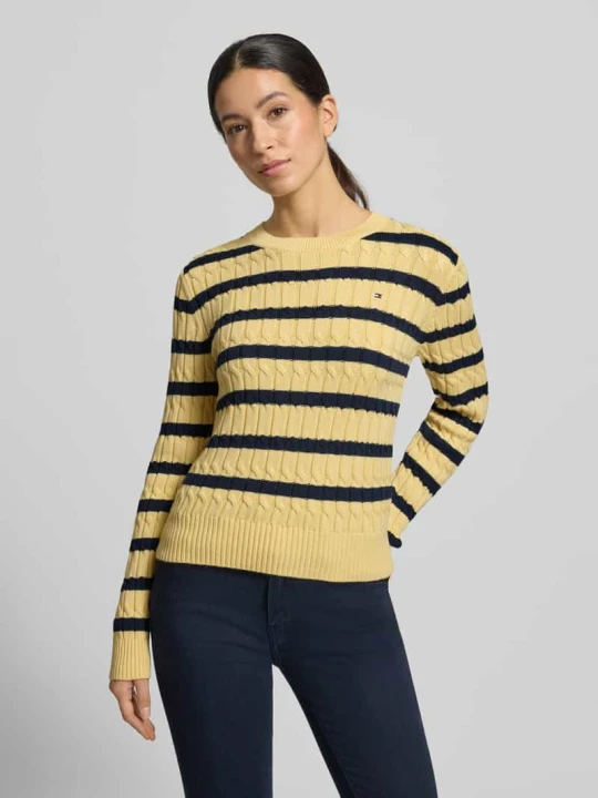 Zdjęcie produktu Sweter z dzianiny o kroju slim fit z czystej bawełny Tommy Hilfiger Jasnożółty