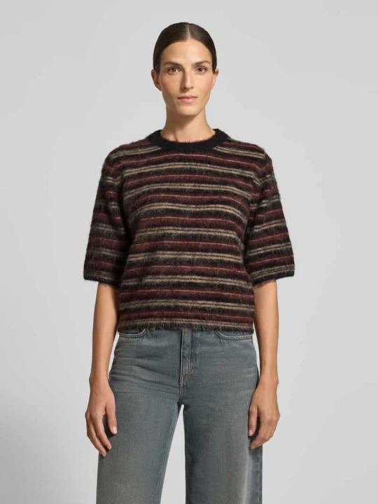 Zdjęcie produktu sweter z dzianiny w kroju slim fit z wzorem w paski Opus Bordowy