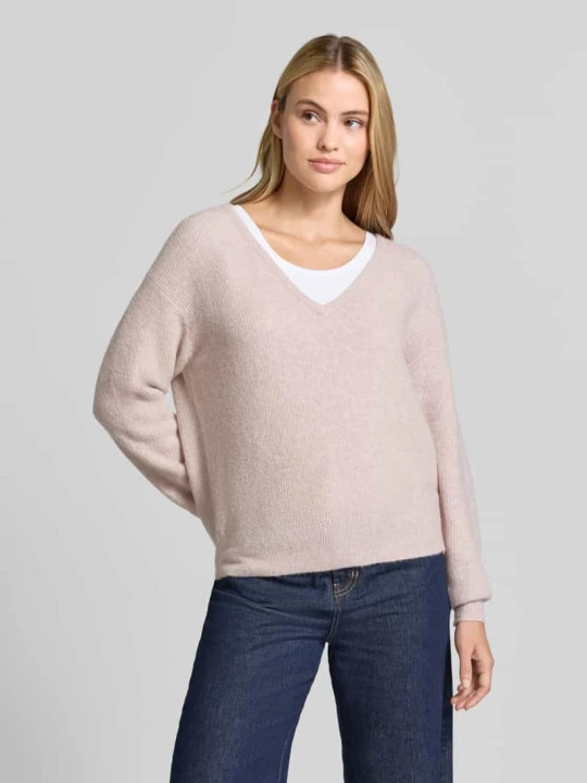 Zdjęcie produktu Sweter z dzianiny z dodatkiem lnu model 'DAMSVILLE' American Vintage Écru