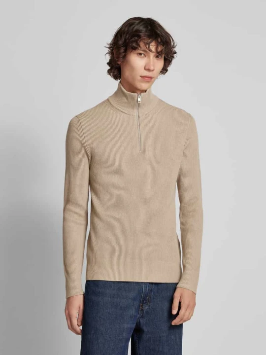 Zdjęcie produktu Sweter z dzianiny z kołnierzem model ‘PERFECT’ Jack&Jones Beżowy