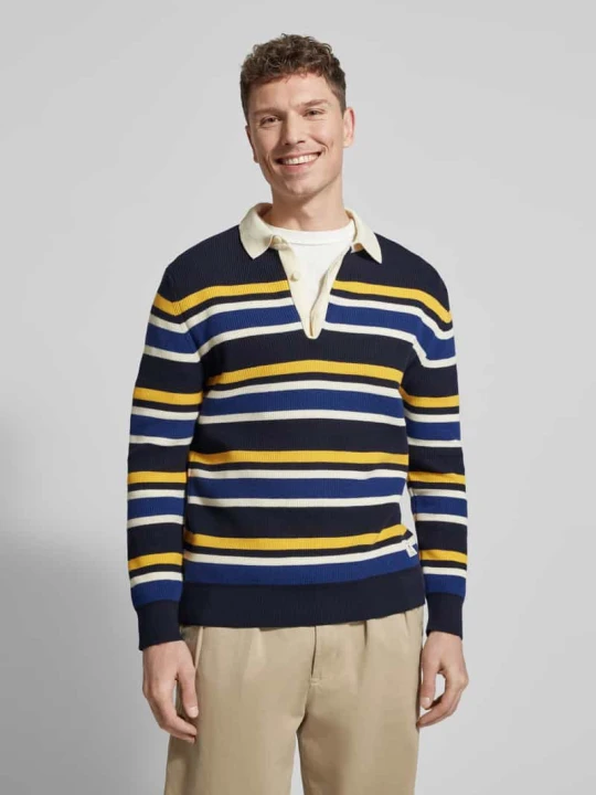 Zdjęcie produktu Sweter z dzianiny z kołnierzykiem polo i naszywką z logo Gant Granatowy