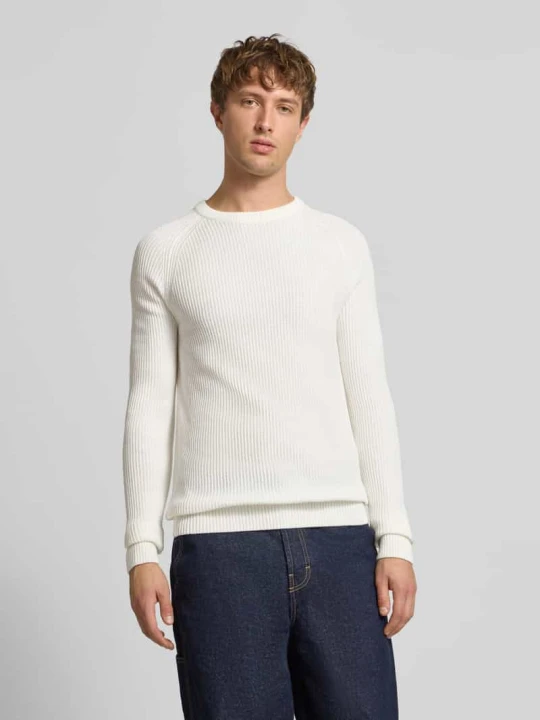 Zdjęcie produktu Sweter z dzianiny z okrągłym dekoltem model ‘OTTO’ Jack&Jones Złamany biały