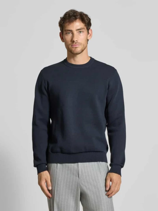 Zdjęcie produktu Sweter z dzianiny z okrągłym dekoltem model ‘THEO’ Casual Friday Ciemnoniebieski