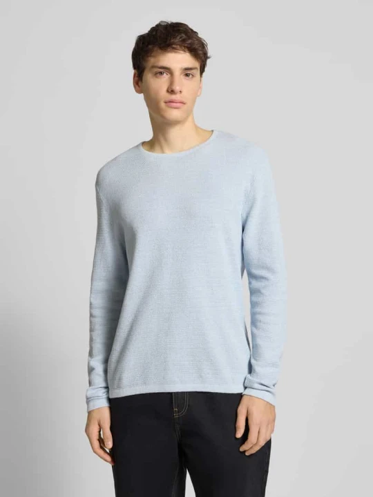 Zdjęcie produktu Sweter z dzianiny z prążkowanym, okrągłym dekoltem model ‘GEORGE’ Jack&Jones Jasnoniebieski melanż