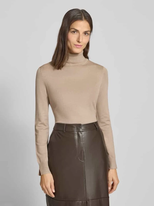 Zdjęcie produktu Sweter z golfem o kroju slim fit z prążkowanymi wykończeniami comma