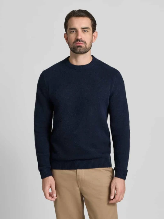 Zdjęcie produktu Sweter z dzianiny o kroju loose fit z dodatkiem wełny model „BLASIMON” Jack&Jones Granatowy