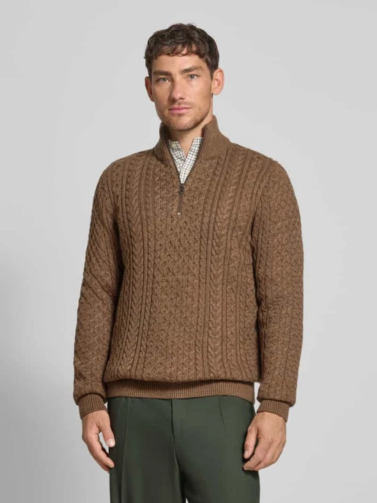 Zdjęcie produktu Sweter z dzianiny z prążkowanymi wykończeniami model ‘BLUSEAN’ Jack&Jones Średniobrązowy