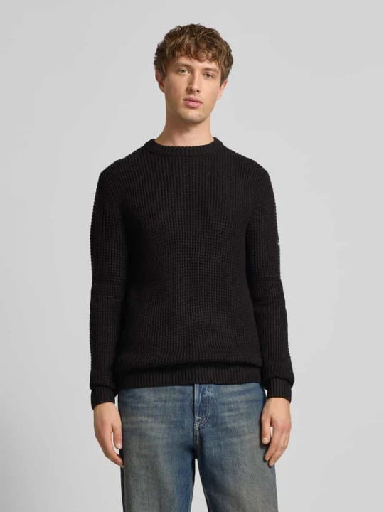 Zdjęcie produktu Sweter z dzianiny z prążkowanymi wykończeniami model ‘LINK’ Jack&Jones Czarny