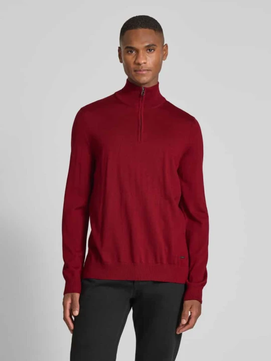 Zdjęcie produktu Sweter z dzianiny z żywej wełny z kołnierzem zapinanym model „Dario” JOOP! Wiśniowy