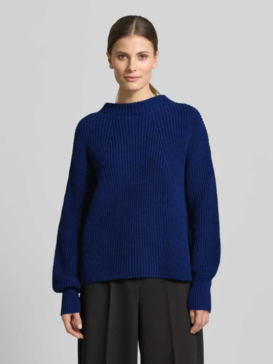 Zdjęcie produktu Sweter z dzianiny ze stójką model „TELLINA” Someday Królewski niebieski