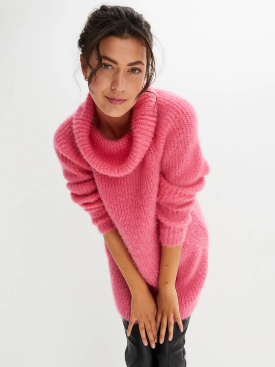 Zdjęcie produktu Sweter z golfem oversize BonPrix różowy