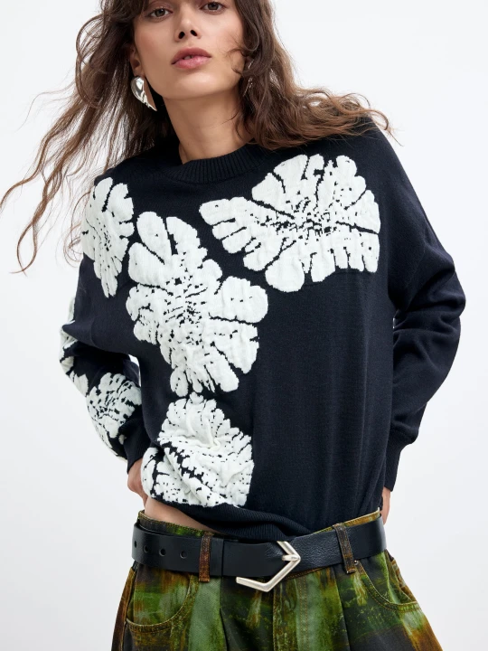Zdjęcie produktu Sweter z nadrukiem M. C. Lacroix Desigual czarny