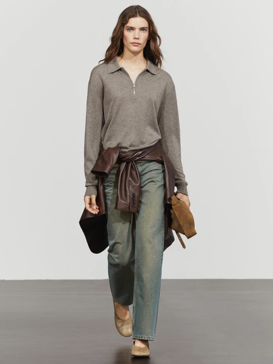 Zdjęcie produktu Sweter Z Wełnianej Dzianiny Z Suwakiem - Ciemny Khaki - Massimo Dutti - Female