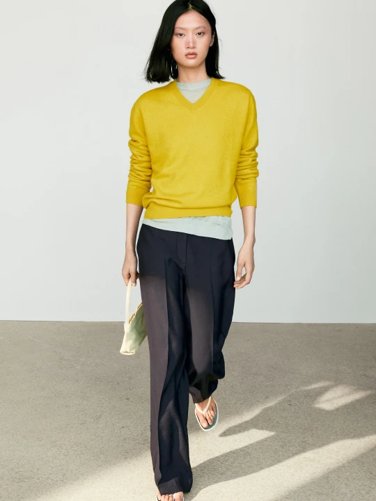 Zdjęcie produktu Sweter Ze 100% Kaszmiru - Limonka - Massimo Dutti - Female