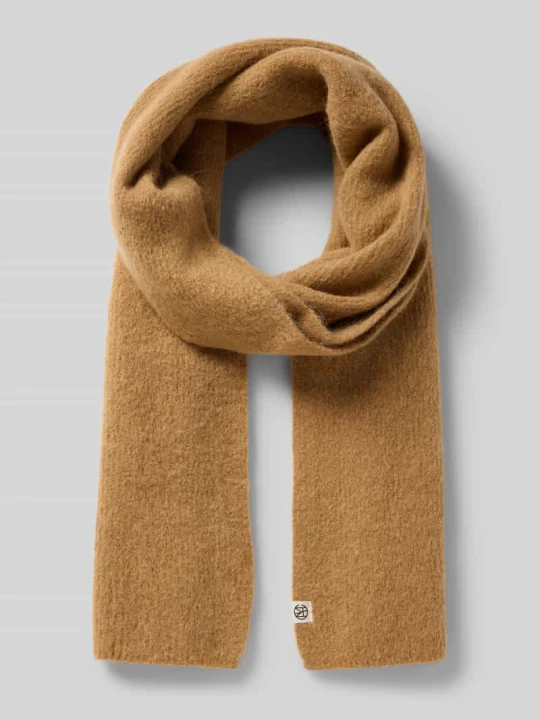 Zdjęcie produktu Szal z detalem z logo model ‘Hope’ MSCH Copenhagen Camel