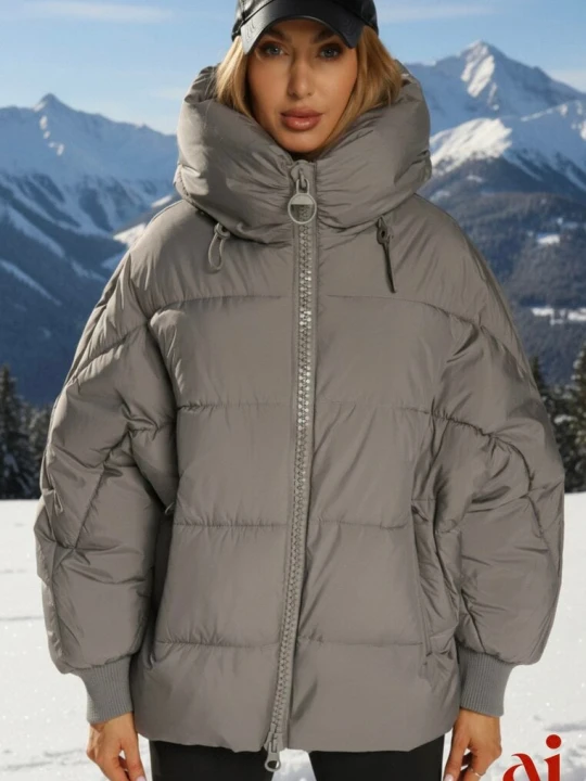 Zdjęcie produktu Szara Oversizowa Kurtka Puffer z Kaputrem Mevenassa Rosse Line