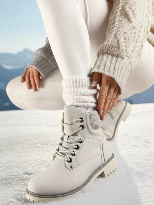 Zdjęcie produktu Szare Płaskie Klasyczne Traperki ze Sznurowaniem Lobanne Vices