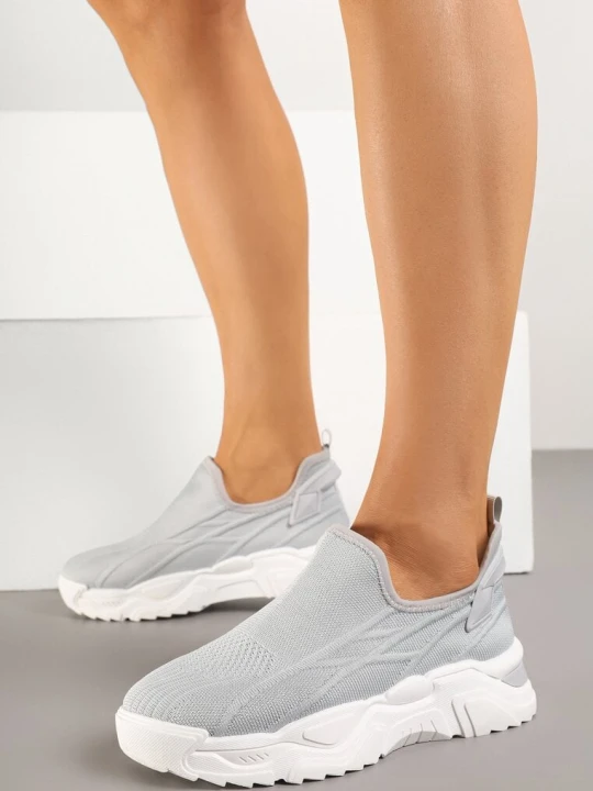 Zdjęcie produktu Szare Siateczkowe Buty Sportowe Sneakersy Wsuwane Zdobione Tłoczeniami Nusadela Ballada