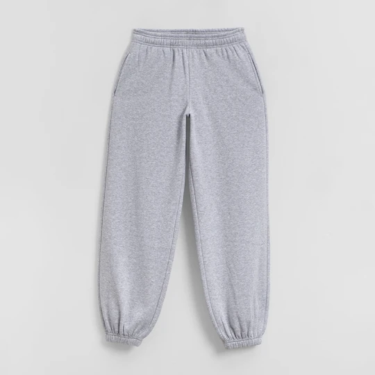 Zdjęcie produktu Szare spodnie dresowe basic o kroju jogger House
