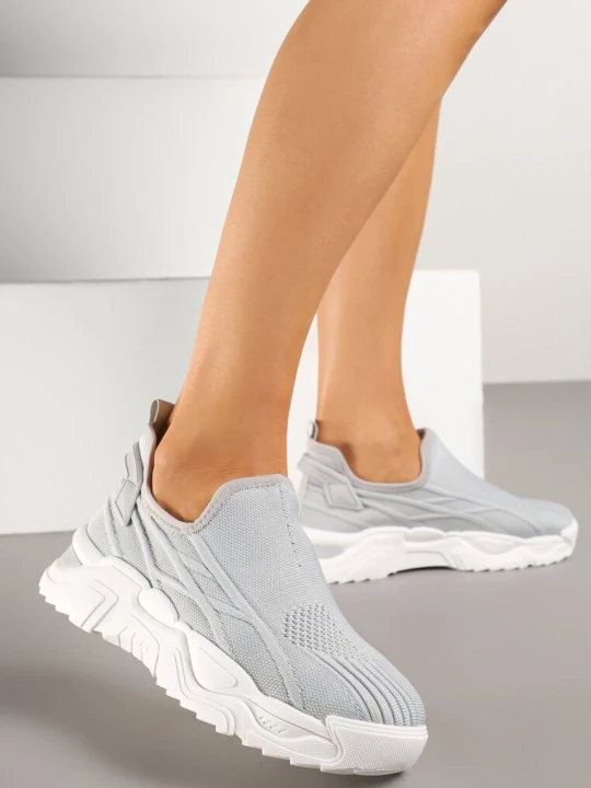 Zdjęcie produktu Szare Wsuwane Buty Sportowe Sneakersy z Siateczki z Tłoczeniami Nusellia Ballada