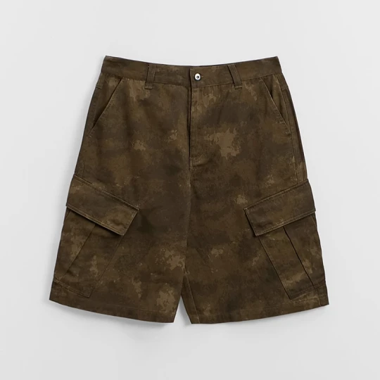 Zdjęcie produktu Szorty baggy we wzór moro z kieszeniami cargo House khaki