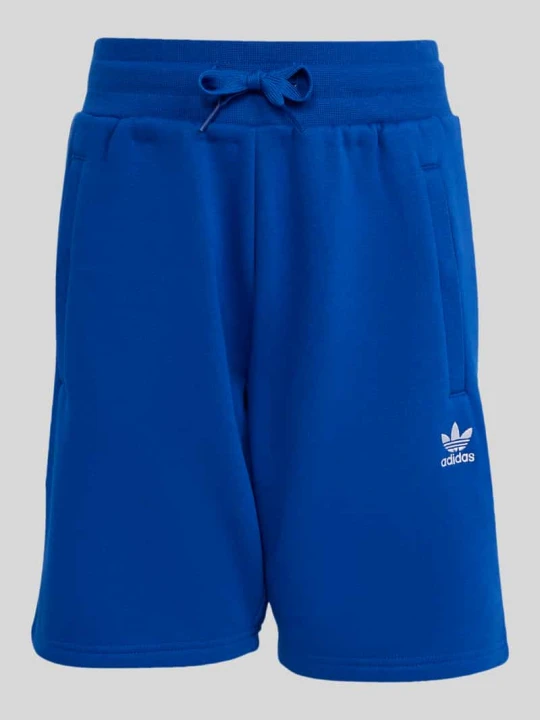 Zdjęcie produktu Szorty bermudy o kroju regular fit z detal z logo adidas Originals Królewski niebieski