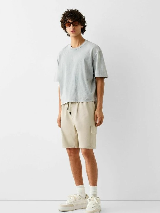 Zdjęcie produktu Szorty Bershka piaskowy