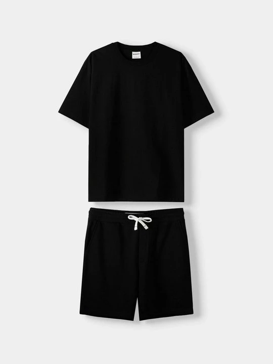 Zdjęcie produktu Szorty Bershka czarny