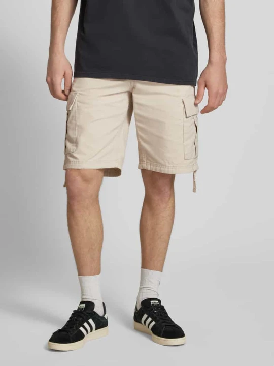 Zdjęcie produktu Szorty cargo o kroju regular fit ze szlufkami na pasek model ‘COLE BARKLEY’ Jack&Jones Złamany biały