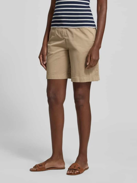 Zdjęcie produktu Szorty chino o kroju regular fit z mieszanki bawełny i lyocellu Tommy Hilfiger Piaskowy