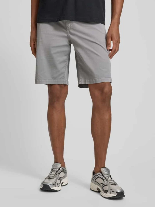 Zdjęcie produktu Szorty chino o kroju tapered z mieszanka bawełny Boss Średnioszary