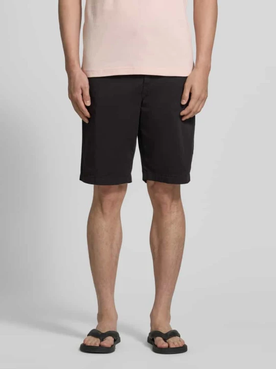 Zdjęcie produktu Szorty chino o kroju tapered z mieszanka bawełny Boss Czarny
