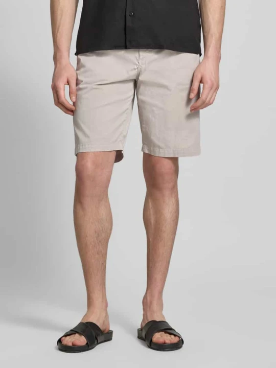 Zdjęcie produktu Szorty chino o kroju tapered z mieszanka bawełny Boss Piaskowy
