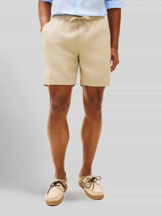Zdjęcie produktu Szorty chino w kroju regular fit model 'DOVER' Tommy Hilfiger Beżowy