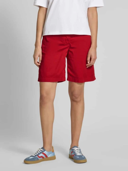 Zdjęcie produktu Szorty chinosy o kroju relaxed fit z mieszanki bawełny Tommy Hilfiger Czerwony