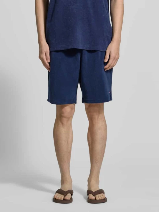 Zdjęcie produktu Szorty dresowe o kroju loose fit z czystej bawełny model 'TOWELLING SWEATSHORTS' Tommy Hilfiger Granatowy