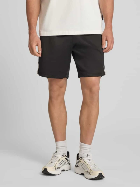 Zdjęcie produktu Szorty dresowe w kroju regular fit z elastycznym pasem Model 'RIBER' Only & Sons Czarny