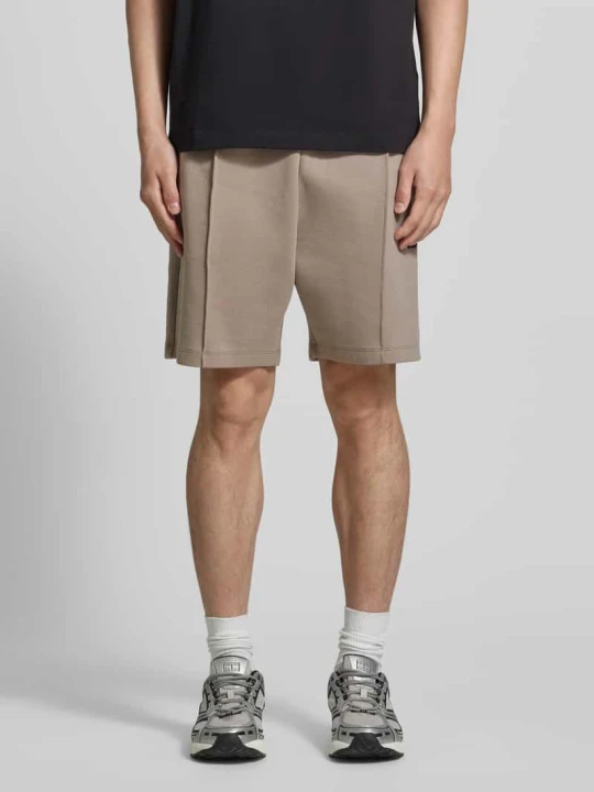 Zdjęcie produktu Szorty dresowe z mieszanki bawełny w kroju regular fit model 'DIMACSHORT' Hugo Jasnobrązowy