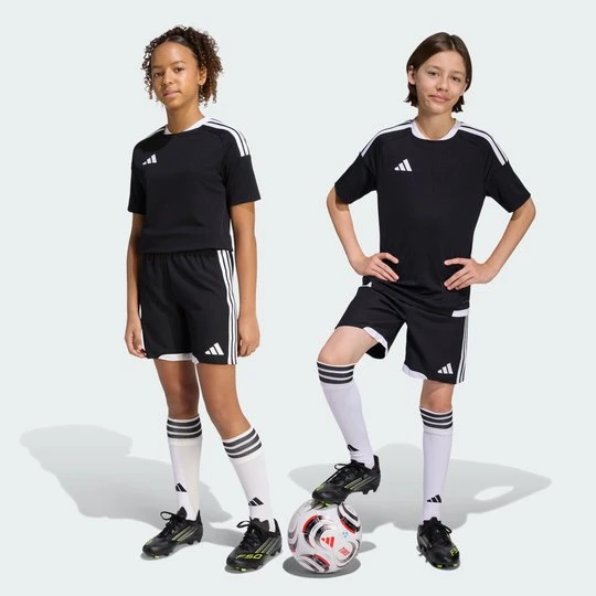 Zdjęcie produktu SZORTY DZIECIĘCE TIRO 26 COMPETITION MATCH DAY Adidas