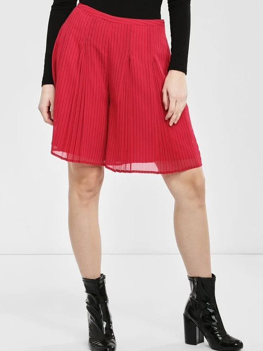 Zdjęcie produktu Szorty Emporio Armani czerwony